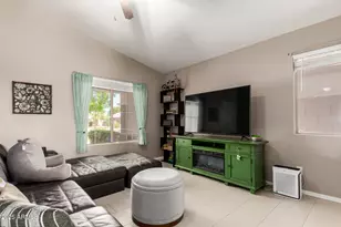 9331 W Runion Dr, Peoria, AZ 85382 - Photo 6