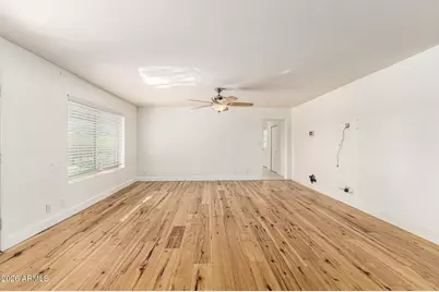 2421 S 221st Avenue, Buckeye, AZ 85326 - Photo 6