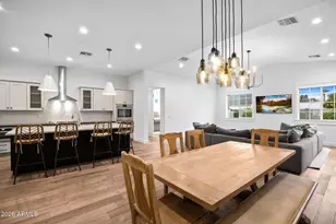 4201 E Cheery Lynn Rd, Phoenix, AZ 85018 - Photo 10