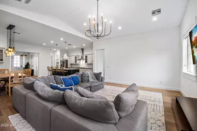 4201 E Cheery Lynn Road, Phoenix, AZ 85018 - Photo 14