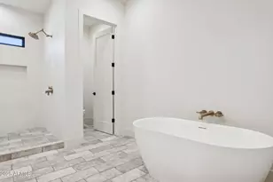 4512 N 38th St, Phoenix, AZ 85018 - Photo 20