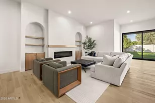 4512 N 38th St, Phoenix, AZ 85018 - Photo 10