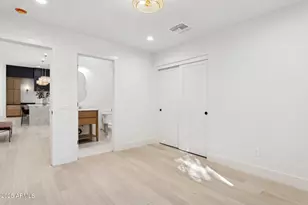 4512 N 38th St, Phoenix, AZ 85018 - Photo 26