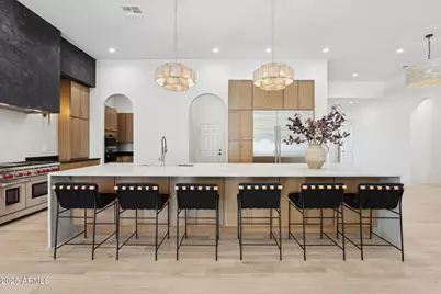 4512 N 38th Street, Phoenix, AZ 85018 - Photo 12