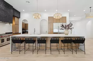 4512 N 38th St, Phoenix, AZ 85018 - Photo 12