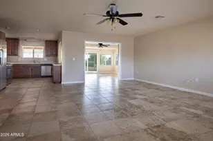 10229 W Desert Hills Dr, Sun City, AZ 85351 - Photo 4