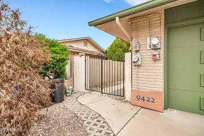 9422 W Manzanita Drive, Sun City, AZ 85373 - Photo 4