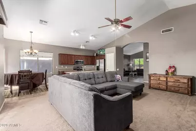 21030 N 66th Lane, Glendale, AZ 85308 - Photo 14