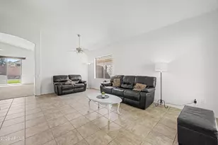 21030 N 66th Ln, Glendale, AZ 85308 - Photo 10