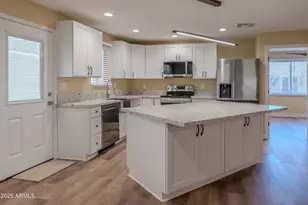 10201 N 99th Ave, Peoria, AZ 85345 - Photo 30