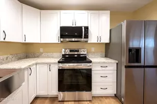 10201 N 99th Ave, Peoria, AZ 85345 - Photo 36