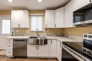 10201 N 99th Ave, Peoria, AZ 85345 - Photo 38