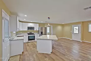 10201 N 99th Ave, Peoria, AZ 85345 - Photo 10