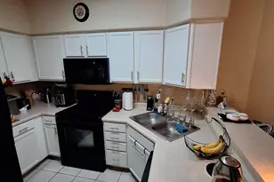 10410 N Cave Creek Rd, Phoenix, AZ 85020 - Photo 30