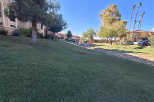 10410 N Cave Creek Rd, Phoenix, AZ 85020 - Photo 8