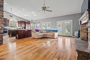 1038 S 38th St, Mesa, AZ 85206 - Photo 20