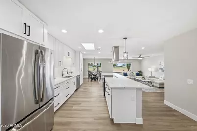 16006 N 99th Drive, Sun City, AZ 85351 - Photo 14