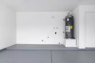 8618 W Clarendon Ave, Phoenix, AZ 85037 - Photo 22