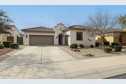 13678 S 176th Avenue, Goodyear, AZ 85338 - Photo 2