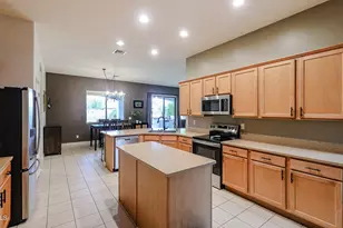 13678 S 176th Ave, Goodyear, AZ 85338 - Photo 16