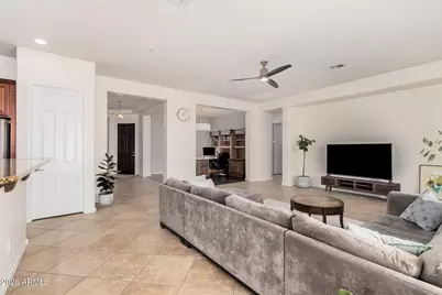 5606 W Desperado Way, Phoenix, AZ 85083 - Photo 10