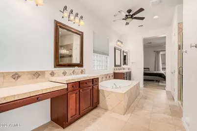 5606 W Desperado Way, Phoenix, AZ 85083 - Photo 22