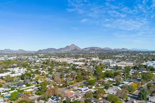 215 E Orange Dr, Phoenix, AZ 85012 - Photo 46