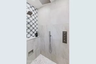 215 E Orange Drive, Phoenix, AZ 85012 - Photo 22