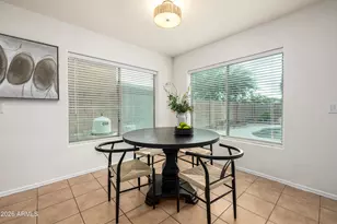 2251 E Parkside Ln, Phoenix, AZ 85024 - Photo 12