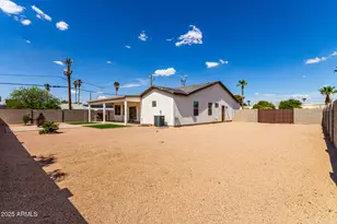 8944 W Century Dr, Arizona City, AZ 85123 - Photo 30