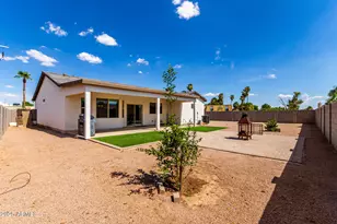 8944 W Century Dr, Arizona City, AZ 85123 - Photo 28