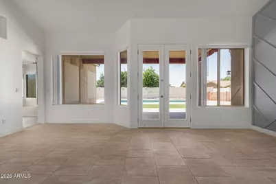 4327 E Sands Drive, Phoenix, AZ 85050 - Photo 6