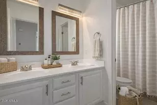 4327 E Sands Dr, Phoenix, AZ 85050 - Photo 22