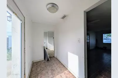 3305 W Bethany Home Road, Phoenix, AZ 85017 - Photo 34