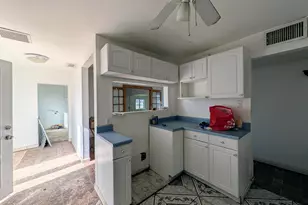 3305 W Bethany Home Rd, Phoenix, AZ 85017 - Photo 12