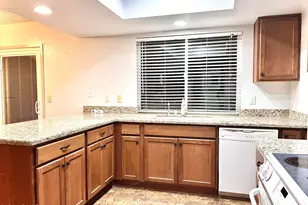 17633 N Lindner Dr, Glendale, AZ 85308 - Photo 12