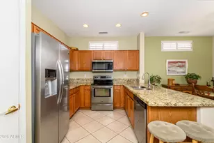 15638 W Desert Spoon Way, Surprise, AZ 85374 - Photo 14