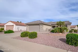 15638 W Desert Spoon Way, Surprise, AZ 85374 - Photo 2