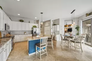 16635 S 12th Ave, Phoenix, AZ 85045 - Photo 12