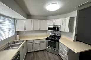 314 E Hartford Ave, Phoenix, AZ 85022 - Photo 6