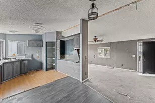 865 W Mountain View Ln, Quartzsite, AZ 85346 - Photo 10