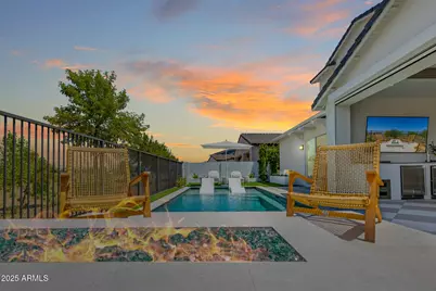 17336 W Crawfordsville Drive, Surprise, AZ 85388 - Photo 52