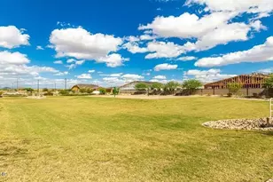 14322 W Soft Wind Dr, Surprise, AZ 85387 - Photo 8