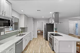 13234 W Desert Glen Dr, Sun City West, AZ 85375 - Photo 12