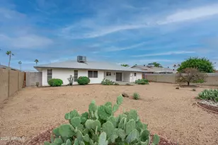 13234 W Desert Glen Dr, Sun City West, AZ 85375 - Photo 32