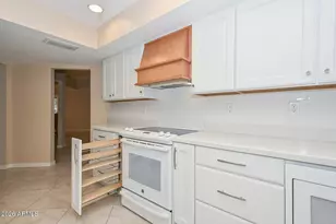 10533 W Pineaire Dr, Sun City, AZ 85351 - Photo 10