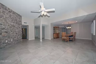 10533 W Pineaire Dr, Sun City, AZ 85351 - Photo 20