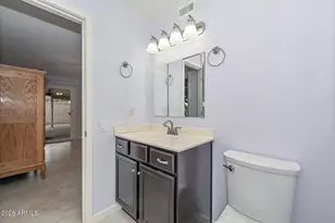 10533 W Pineaire Dr, Sun City, AZ 85351 - Photo 30