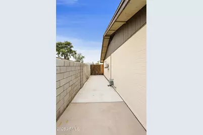 1249 W Oakland Street, Chandler, AZ 85224 - Photo 24