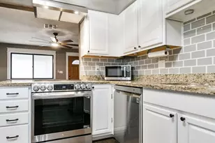 1249 W Oakland St, Chandler, AZ 85224 - Photo 16